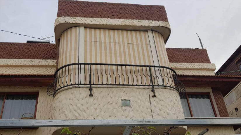 סוכך מסך - מבט חיצוני